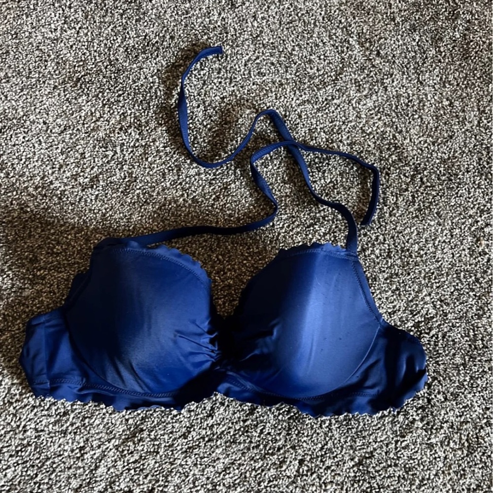 Victoria’s Secret halter neck bikini top
